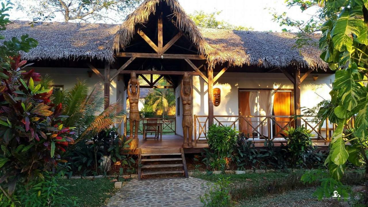 Hotel Océan Beach Sakatia Nosy-Be Extérieur photo